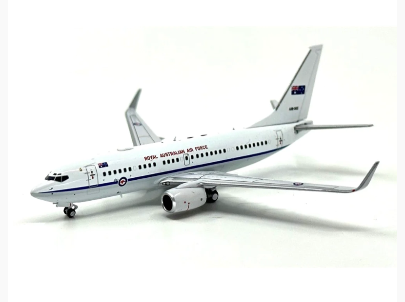 1/400 RAAF Boeing 737-700 BBJ A36-002_1