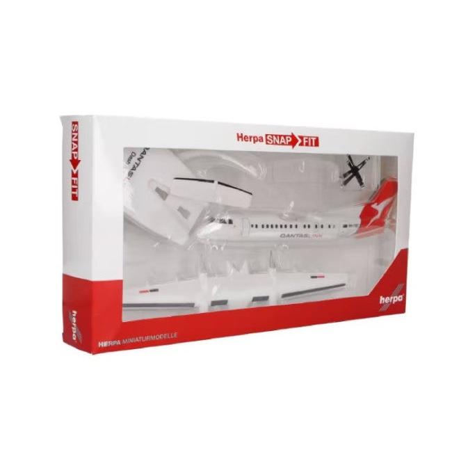 image2_1/100 QantasLink Dash 8-300