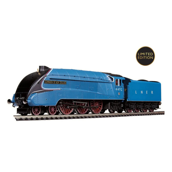 image1_OO Dublo LNER Class A4 Dominion of New