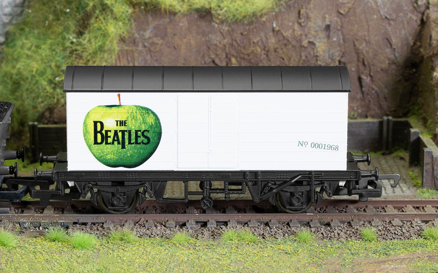OO The Beatles, 'The Beatles (White Album)' Wagon