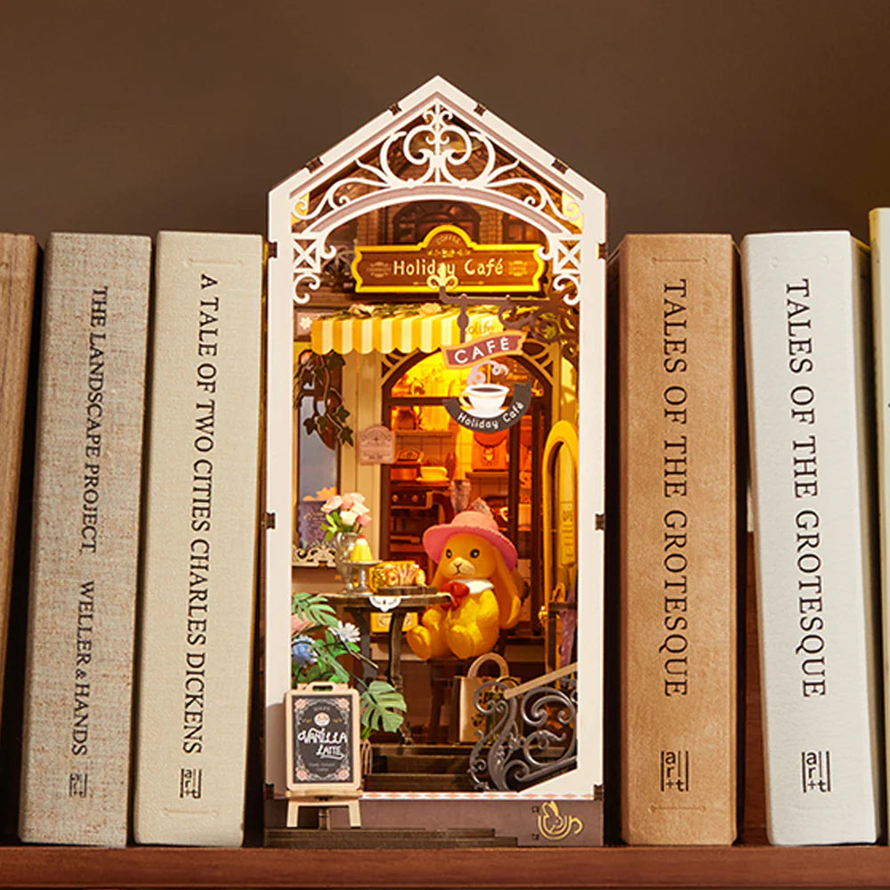 image5_DIY Bookends Kit Holiday CafÃ©