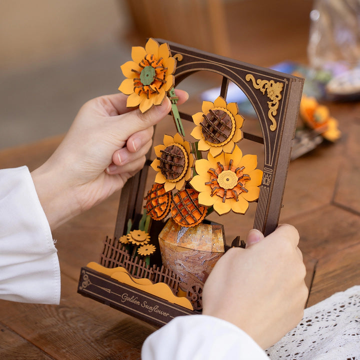 image5_DIY Wood Bloom Craft Golden Sunflower