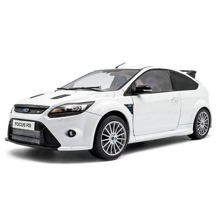 1/18 2009 Ford Focus RS Mk2 Frozen White