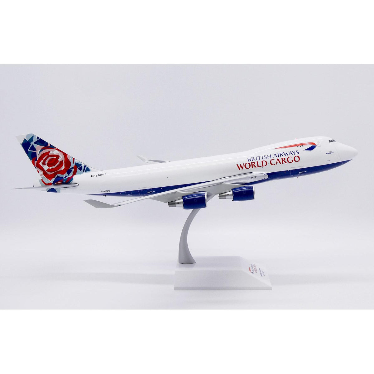 1/200 British Airways World Cargo (Atlas Air) Boeing 747-400F "Chelsea Rose" Reg: N495MC with Stand