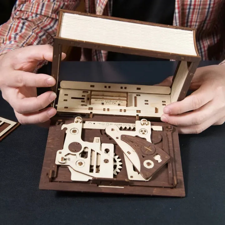 image12_Book of Secrets