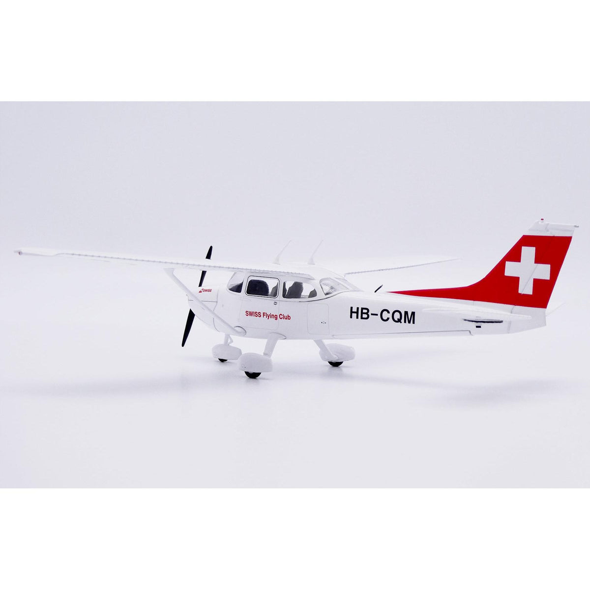 1/72 Swiss Flying Club Cessna 172N Skyhawk Reg: HB-CQM with Stand