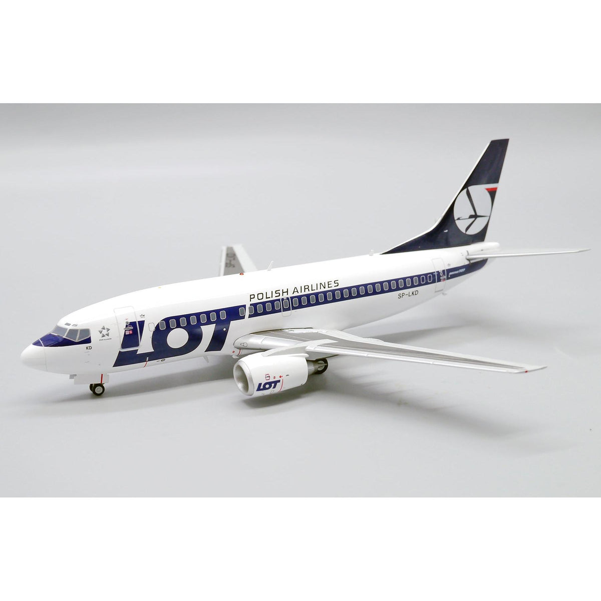 1/200 LOT Polish Airlines Boeing 737-500 Reg: SP-LKD with Stand
