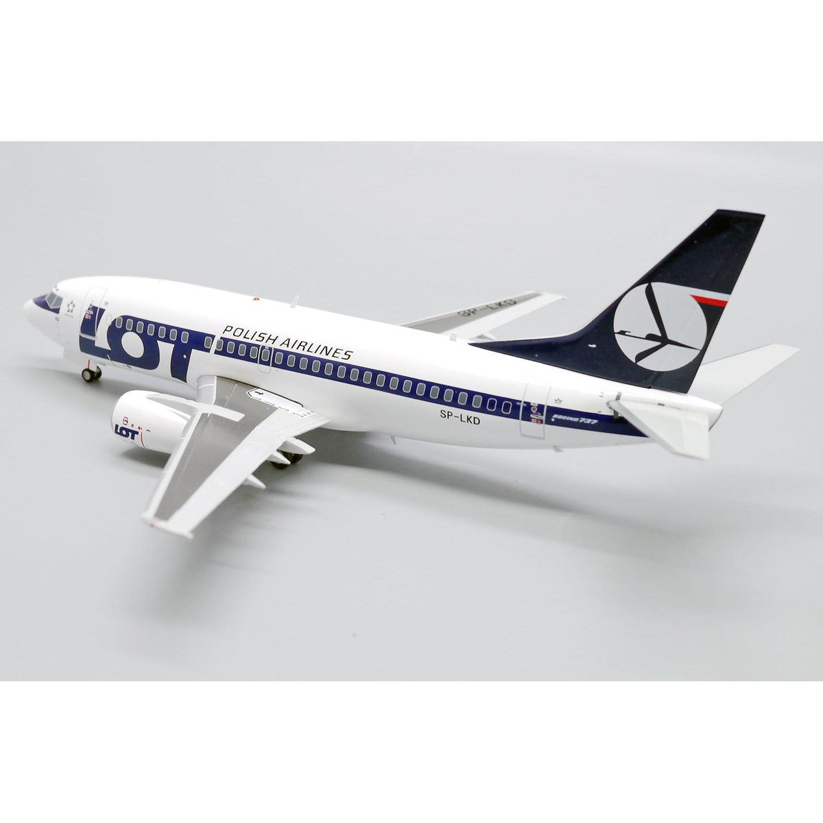 1/200 LOT Polish Airlines Boeing 737-500 Reg: SP-LKD with Stand