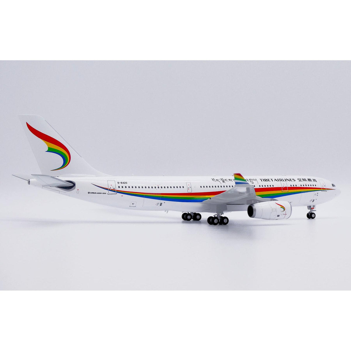 1/200 Tibet Airlines Airbus A330-200 Reg: B-8420 with Stand