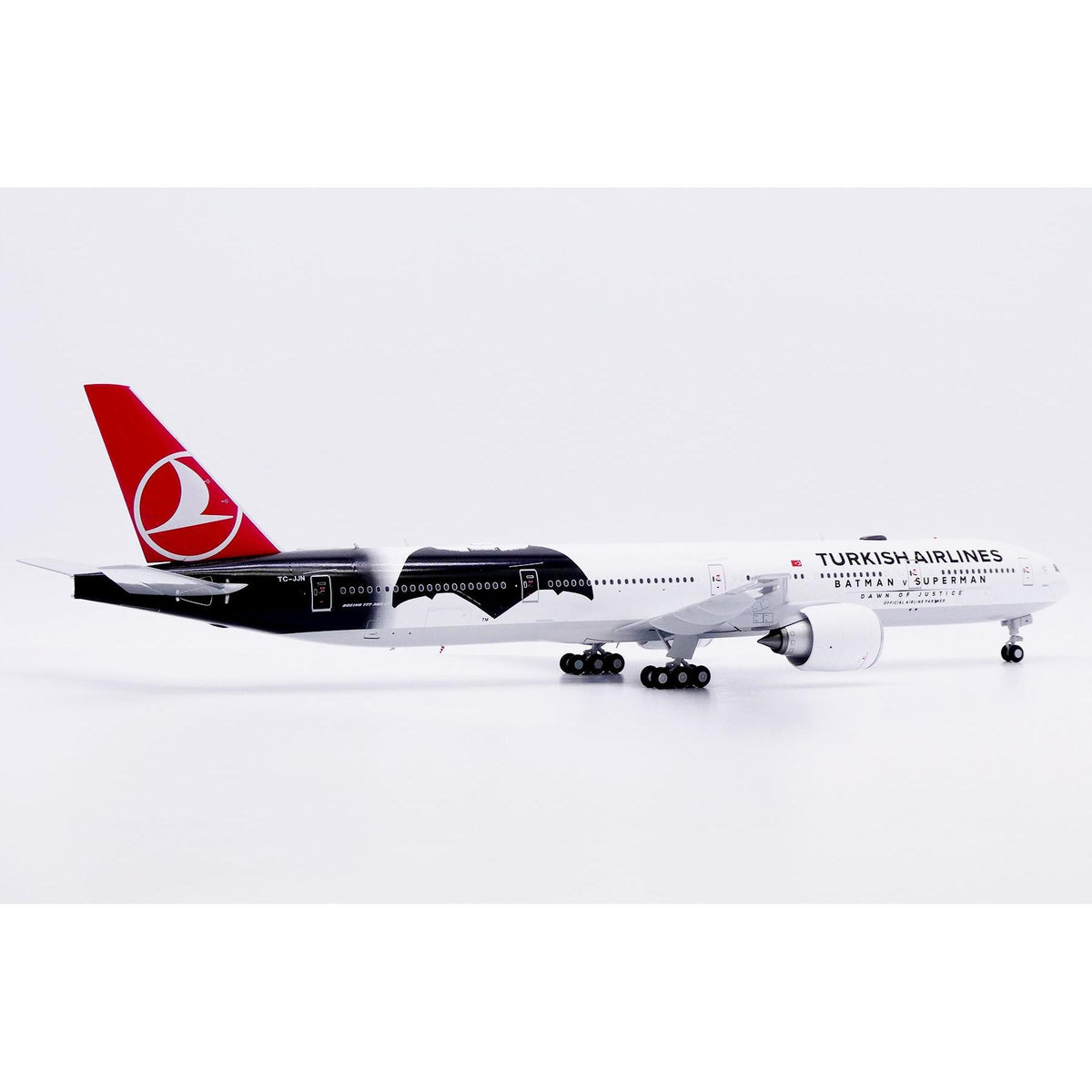 1/200 Turkish Airlines Boeing 777-300ER "Batman v Superman" Reg: TC-JJN with Stand