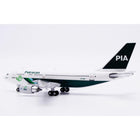 1/400 PIA Pakistan International Airlines Airbus A310-300 Reg: AP-BEU with Antenna