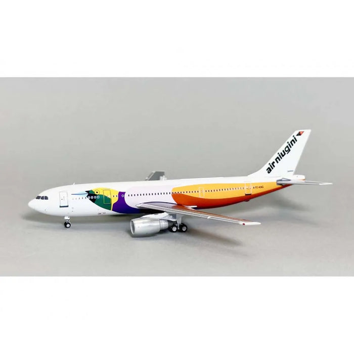 1/400 Air Niugini Airbus A300B4 P2-ANG