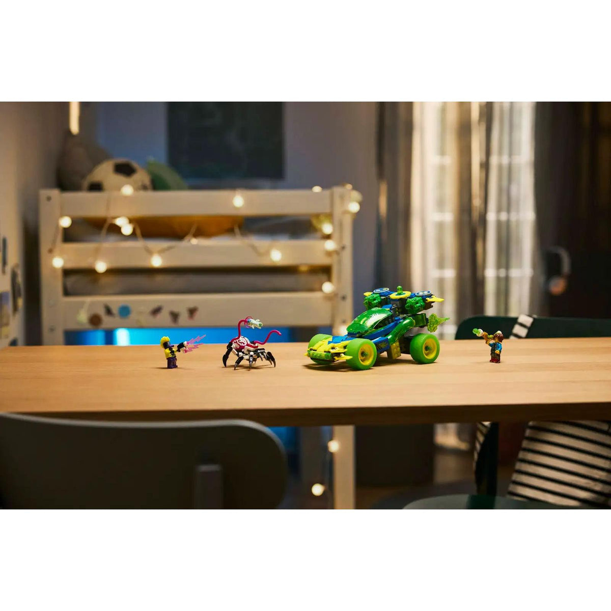 DREAMZzz - Mateo and the Z-Blob Action Race Car