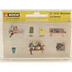 HO People on Benches (5 Figures, 1 Dog, 3 Bins)