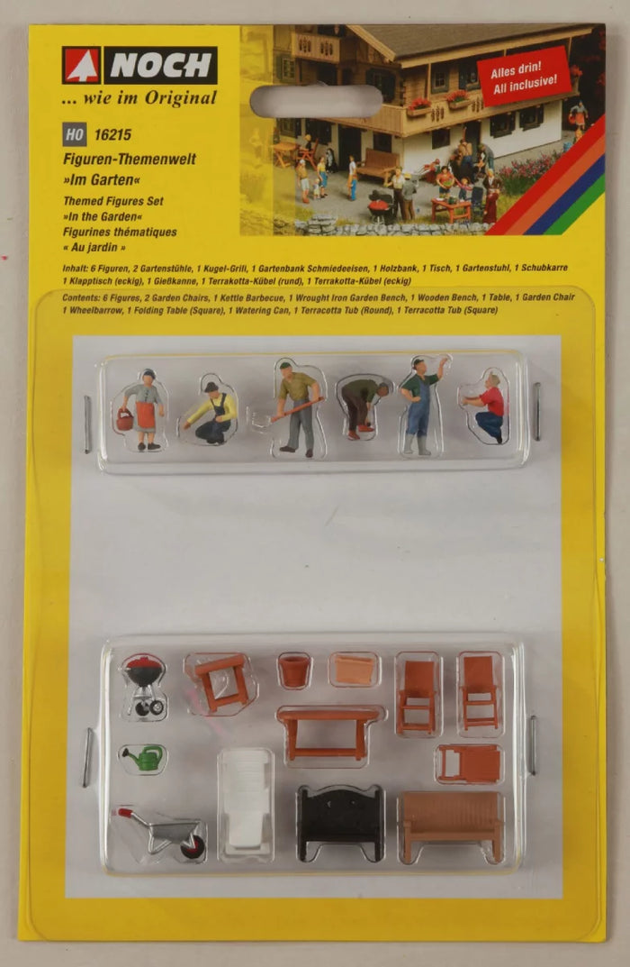 HO Themed Figures Set In the Garden