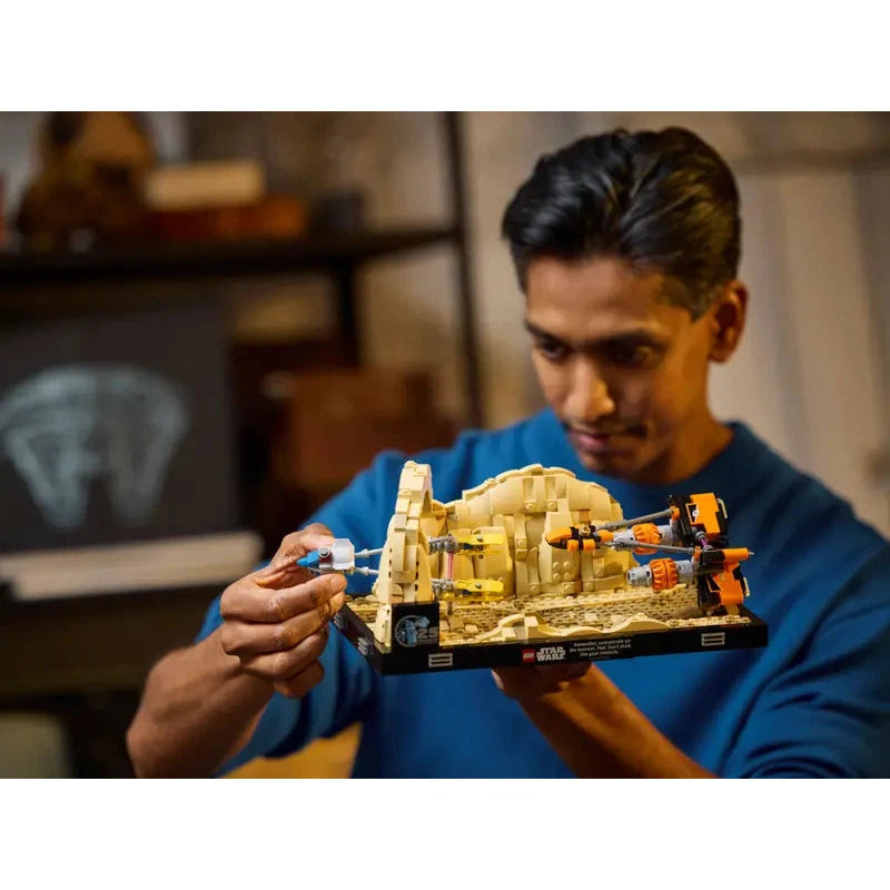 STAR WARS - Mos Espa Podrace Diorama