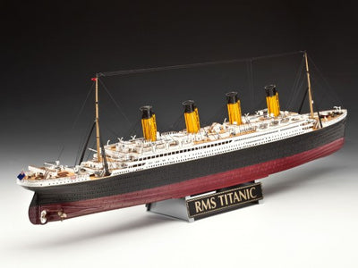 1/400 RMS Titanic Gift Set Special  Edition