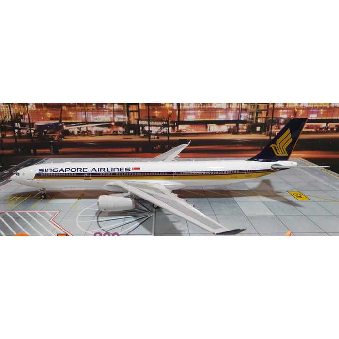 1/200 Singapore Airlines Airbus A330300 9VSSG