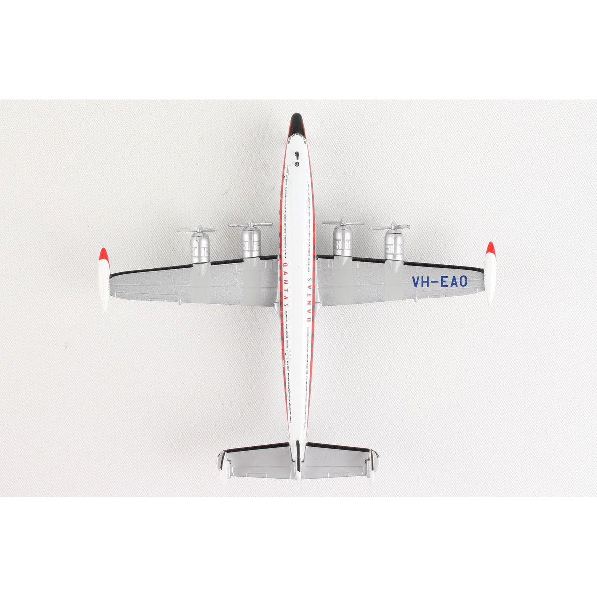 1/300 QANTAS Constellation L-1049 VH-EAO