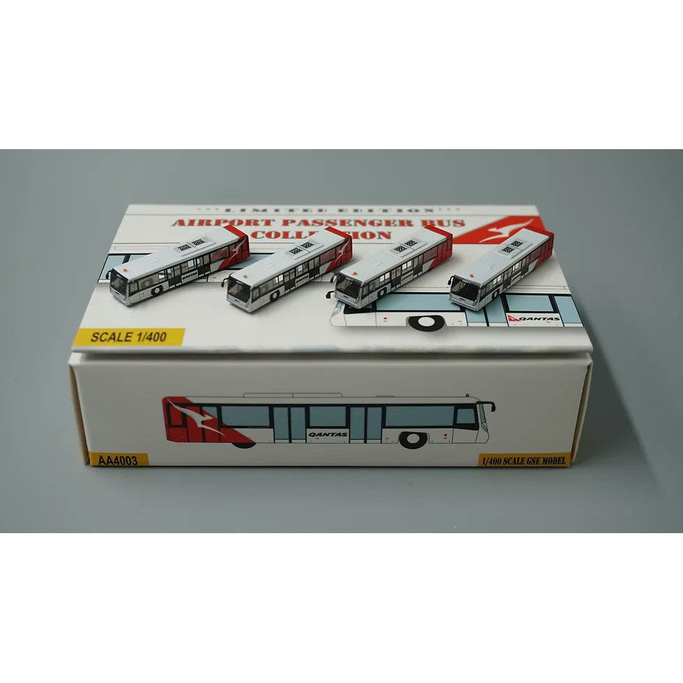 1/400 AIRPORT BUS QANTAS 4 IN ONE SET