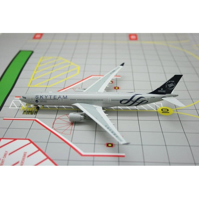 1/400 China SouthernA330300 Skyteam