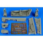 1/48 USN F4J VF102 Diamondbacks Plastic Model Kit