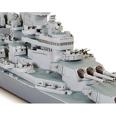 1/700 Waterline Series USS Navy Battleship BB63 Missouri