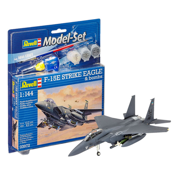 1/144 F15E Strike Eagle & Bombs Model Set
