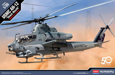Academy - Academy 12127 1/35 U.S. Marine Corps AH-1Z "Cobra"