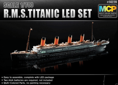 Academy - 1/700 R.M.S. Titanic + LED Set MCP Plastic Model Kit