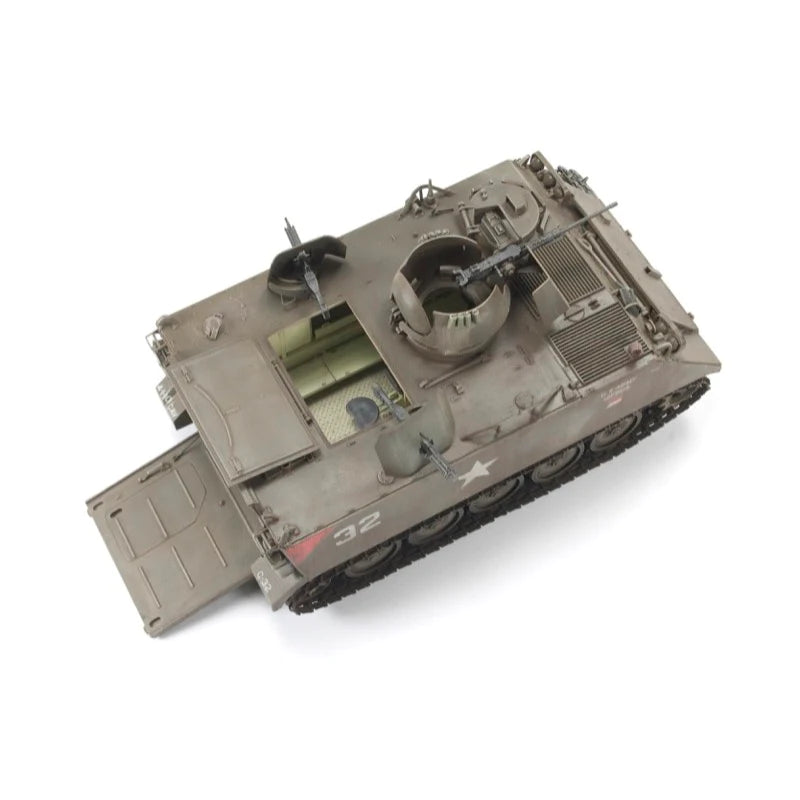 AF35113 1/35 M113A1 ACAV Plastic Model Kit