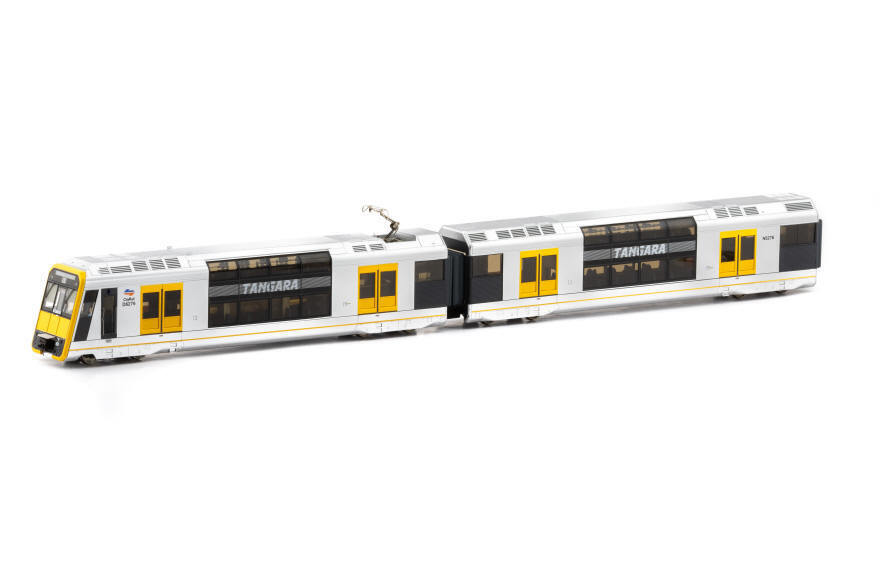 HO Tangara  RailCorp Blue/Yellow L7 with Yellow Doors T69 Hornsby  4 Car Set