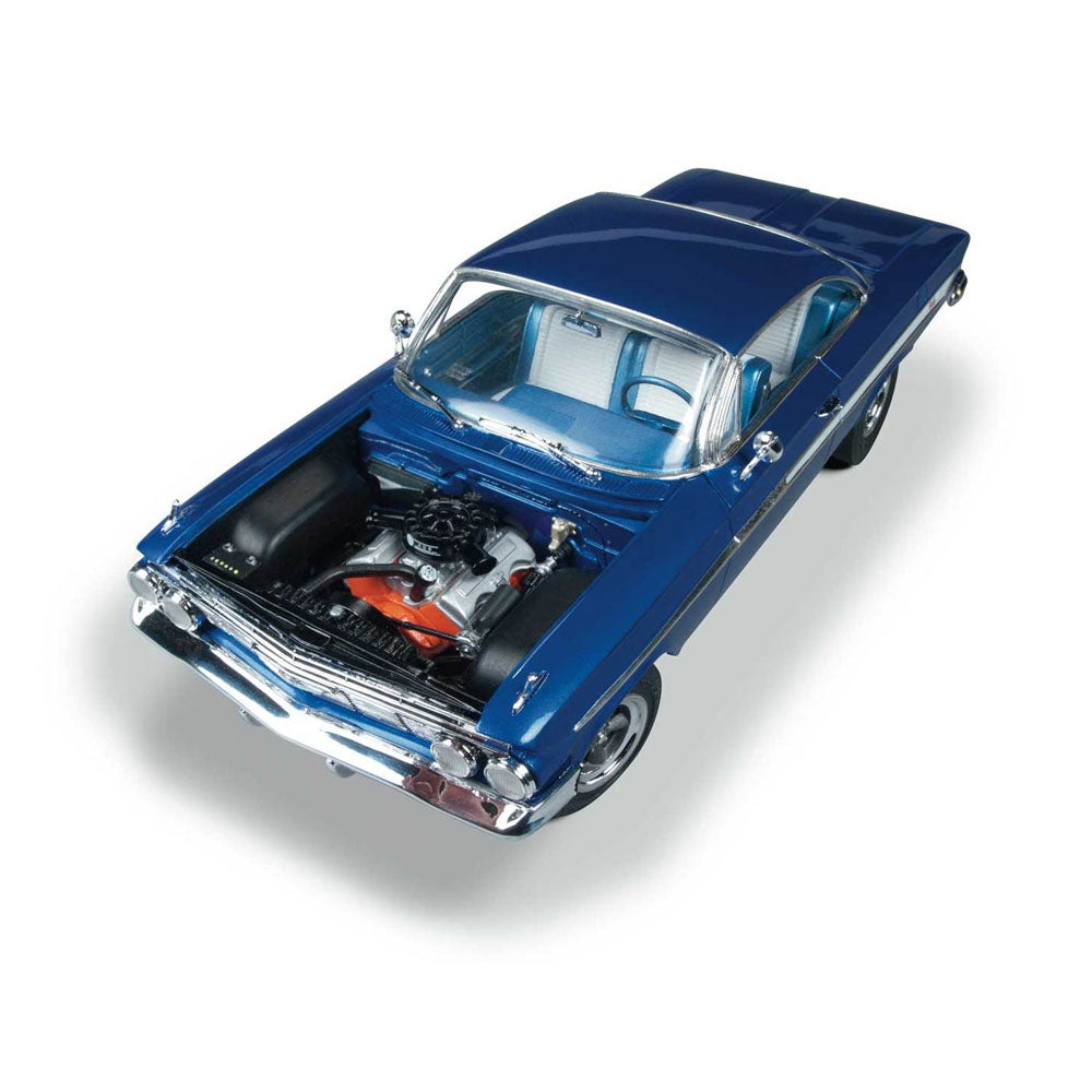 1013 1/25 1961 Chevy Impala SS Plastic Model Kit