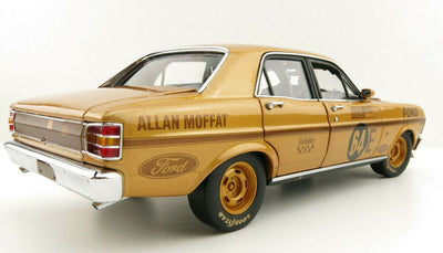 1/18 Ford XW Falcon Phase II GTHO 1970 Bathurst Winner 50th Anniversary Gold Livery   Commemorative