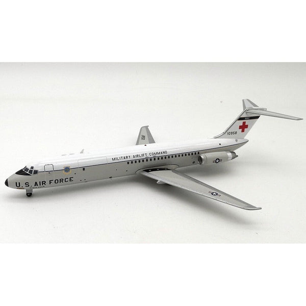 1/200 USAF MD C9ANightingale