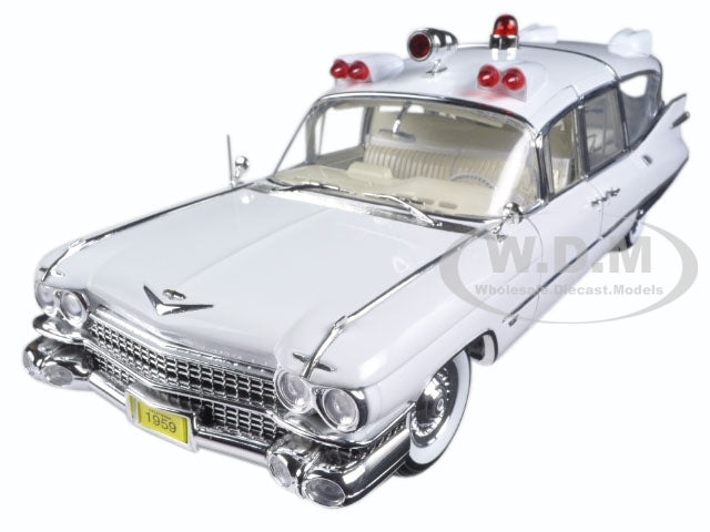 1/18 Cadillac Ambulance 1959 White