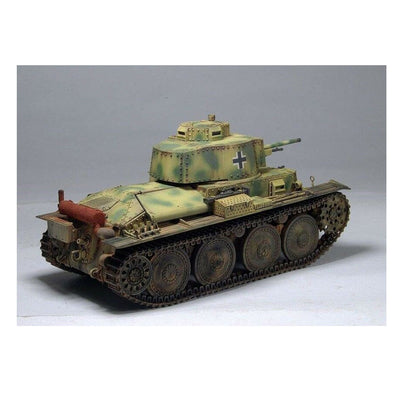 6290 1/35 Pz/Kpfw.38t Ausf.G w/ Interior Plastic Model Kit