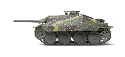 13230 1/35 Jagdpanzer 38T Hetzer Late Version Plastic Model Kit