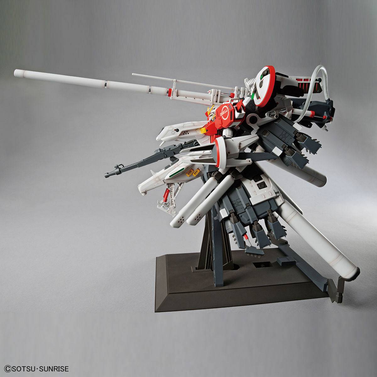 Bandai MG 1/100 PLAN303E DEEP STRIKER – Hobbyco