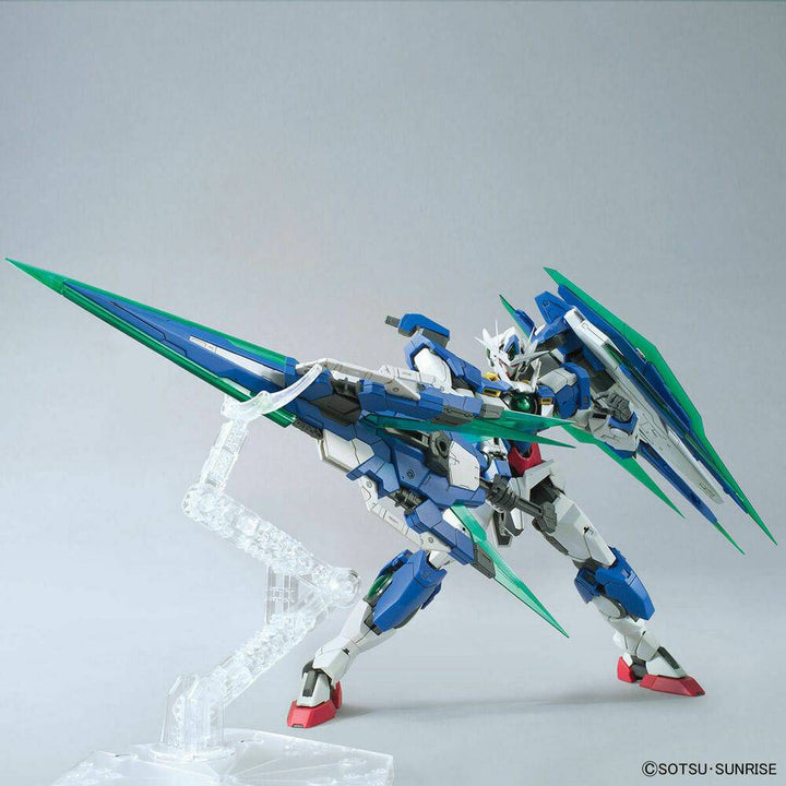 Bandai - MG 1/100 00 QAN[T] FULL SABER