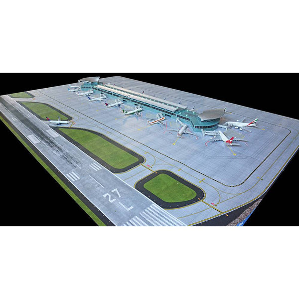 Gemini Jets - 1/400 Scale Deluxe Airport Terminal  w/ Double Rotundas