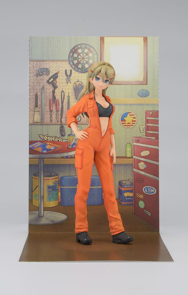 1/12  12 Egg Girls Collection No.25   Lucy McDonnell   COVERALLS
