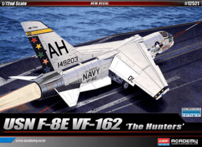 Academy - Academy 12521 1/72 USN F-8E VF-162 "The Hunters" Plastic Model Kit