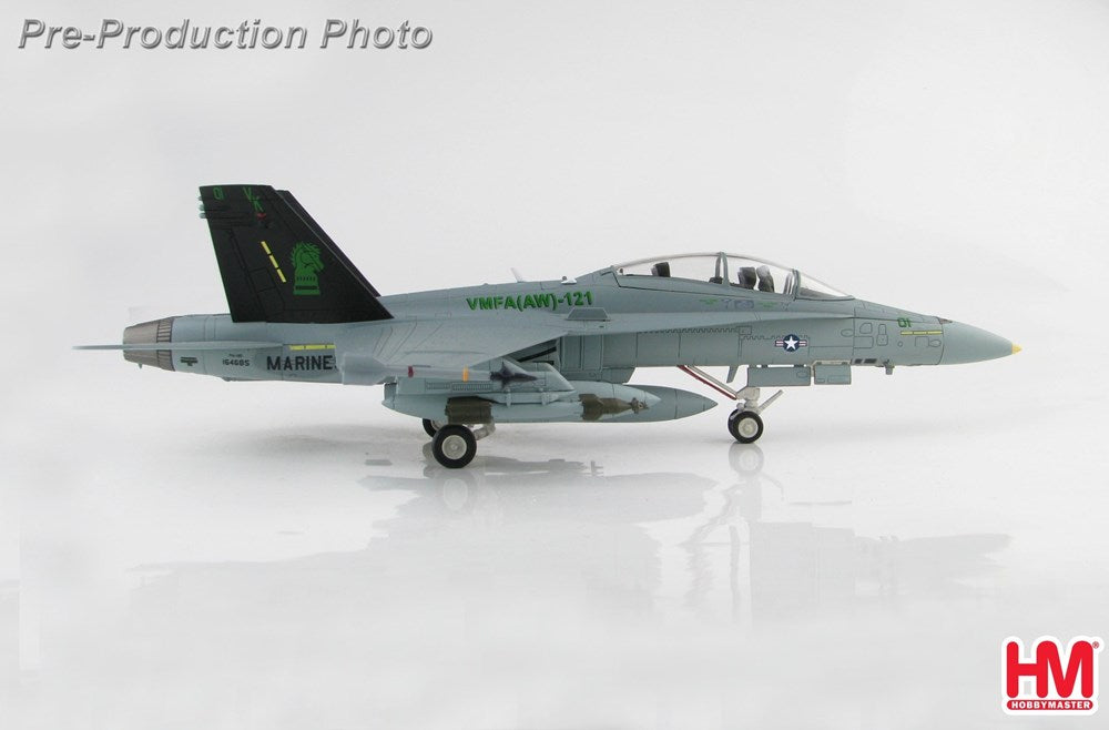 1/72 McDonnell Douglas F/A18D Hornet 164685 VMFA(AW)121 Green Knights 2004