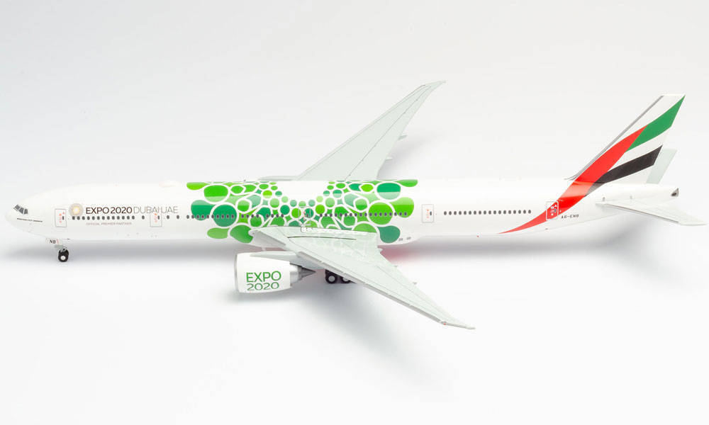 1/200 Emirates Boeing 777300ER  Expo 2020 Dubaii Sustainability A6ENB