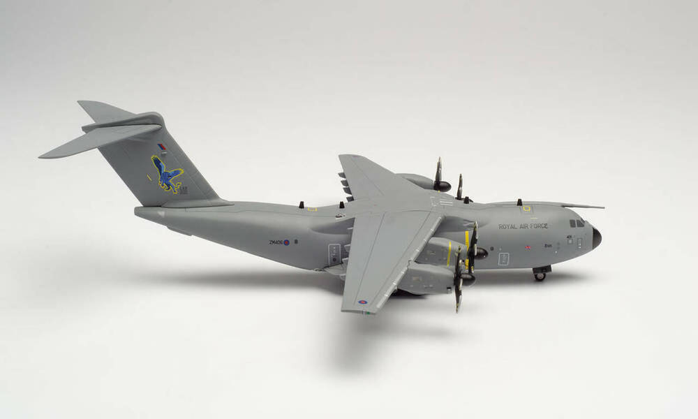 1/200 Airbus A400M Atlas  No.iLXX Squadron RAF Brize Norton  100th Anniversary  ZM406