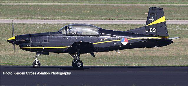 Herpa - 1/72 Pilatus PC-7 Turbo Trainer Royal  Netherlands Air Force 131 Sqd
