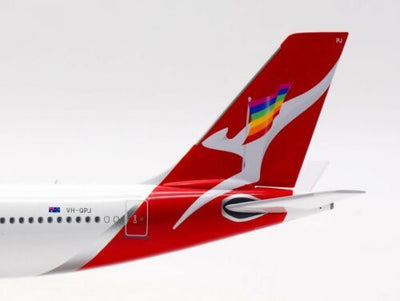 1/200 QANTAS AIRBUS A330303 VHQPJ   RAINBOW ROO
