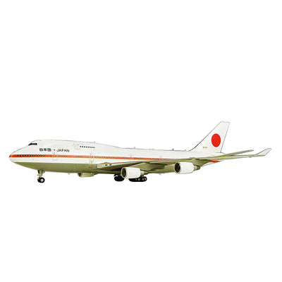 JC Wings - JC Wings 1/200 JASDF B747-400 20-1101 w/Stand