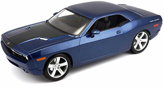 1/18 2006 Dodge Challenger Concept